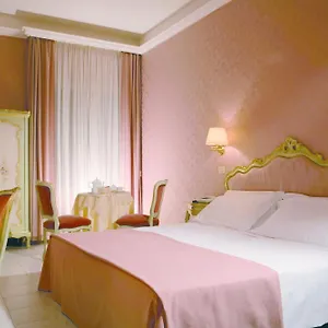 Hotel Romulus, Rome